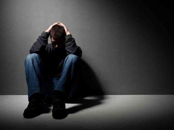 Depression bei einem Mann mit Alkoholverweigerung